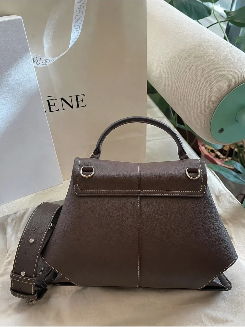 N/A elegant dark